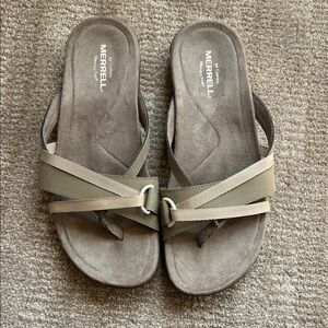 Merrell Women's Olive and Tan Crisscross Slide Sandals